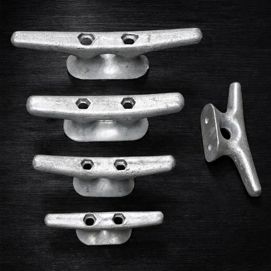 Shroud-Mounted Halyard Cleat