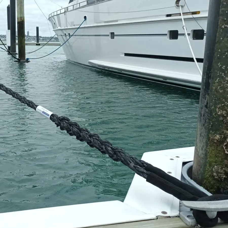 5/8" x 30 ft Double Braid Nylon Dock Line, Black