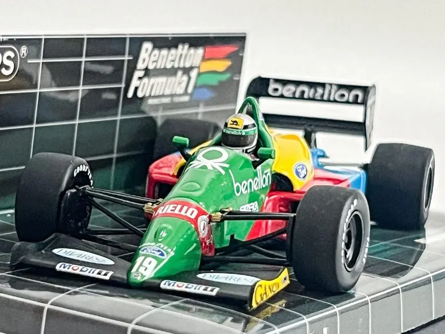 Heritage Open-Wheel 1:43 Collectible — Emerald