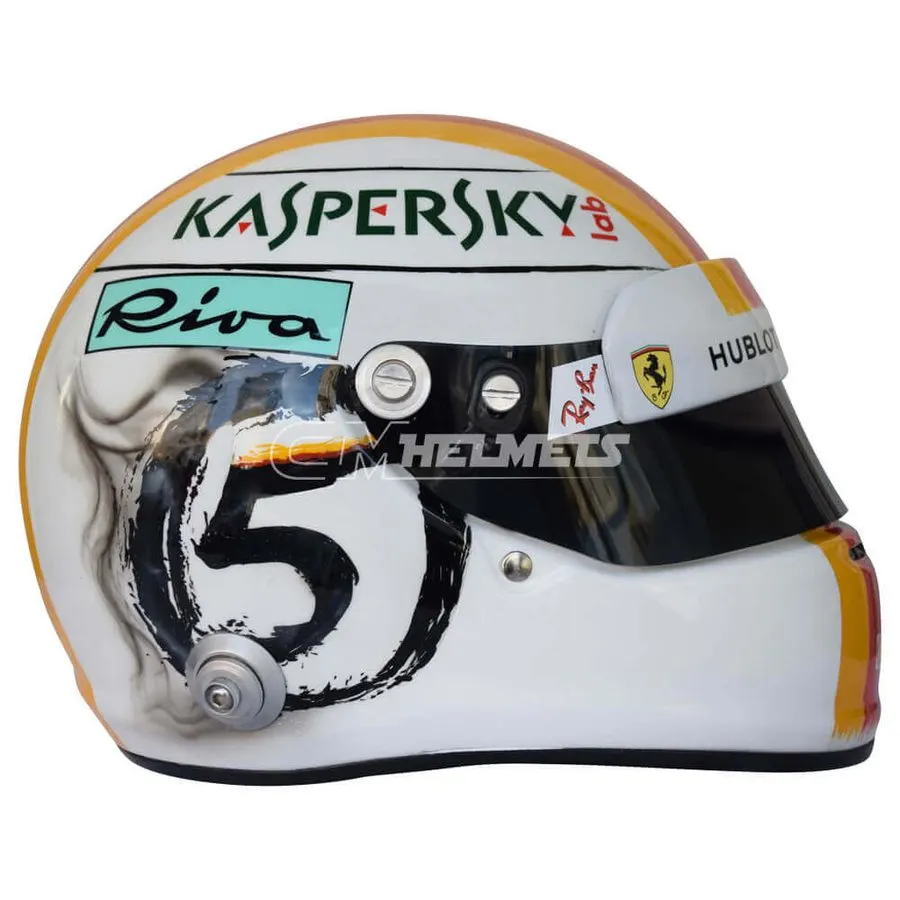 Vintage-style Collector Helmet — Gold Edition Livery