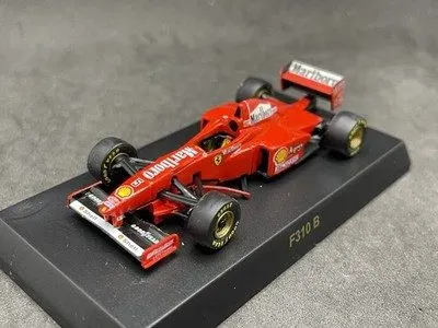 Classic Race Open-Wheel 1:43 Collectible — Crimson