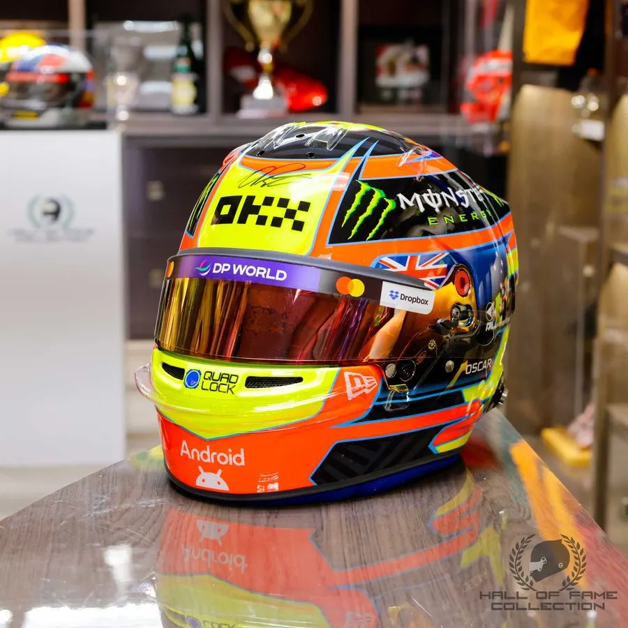 Classic Race Collector Helmet — Carbon Livery