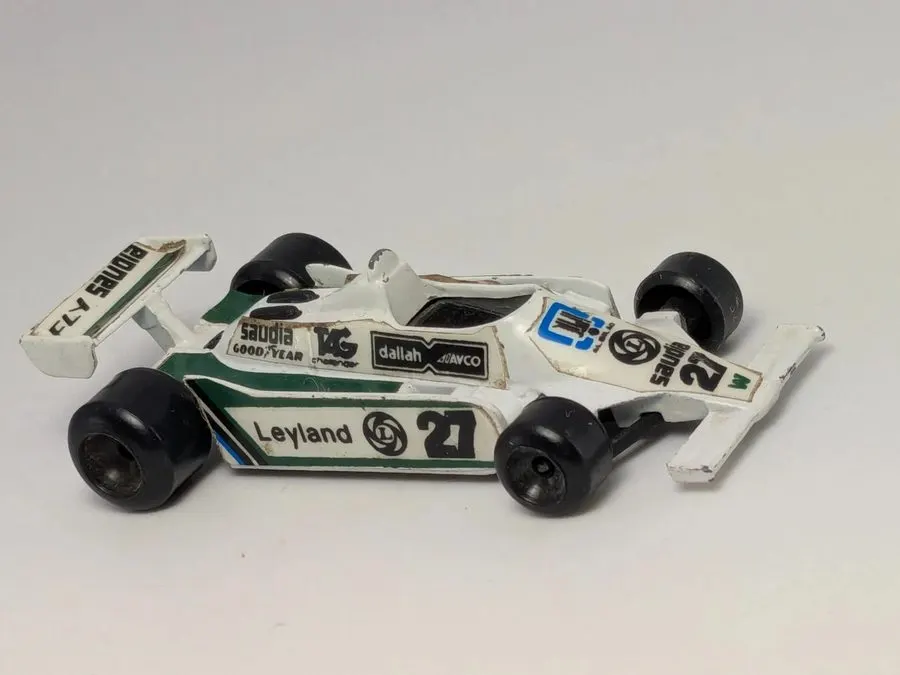 Heritage Open-Wheel 1:43 Collectible — Championship White