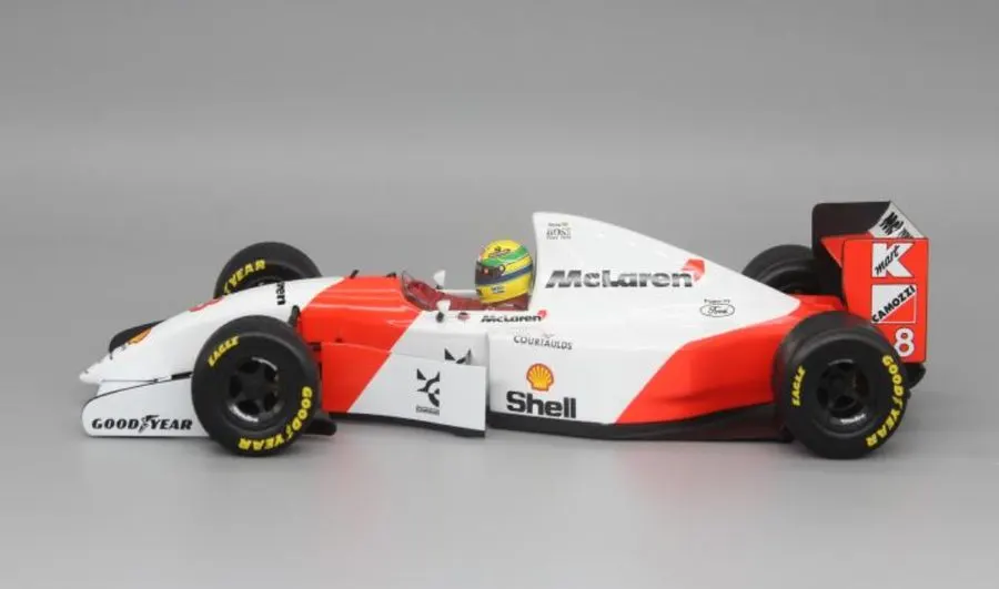 Classic Race Formula Racer 1:18 Collectible — Sunset Orange