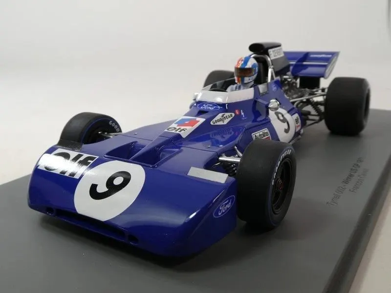 Midnight Open-Wheel Racer 1:18 Die-Cast Model