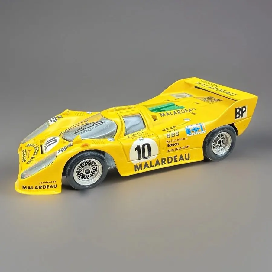 Racing Yellow Classic Race Car 1:43 Die-Cast
