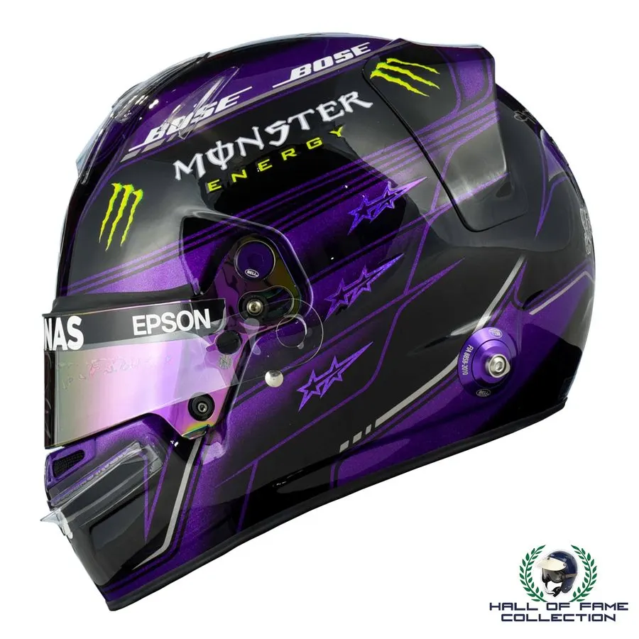 Classic Race Collector Helmet — Amber Livery · Redline Reserve
