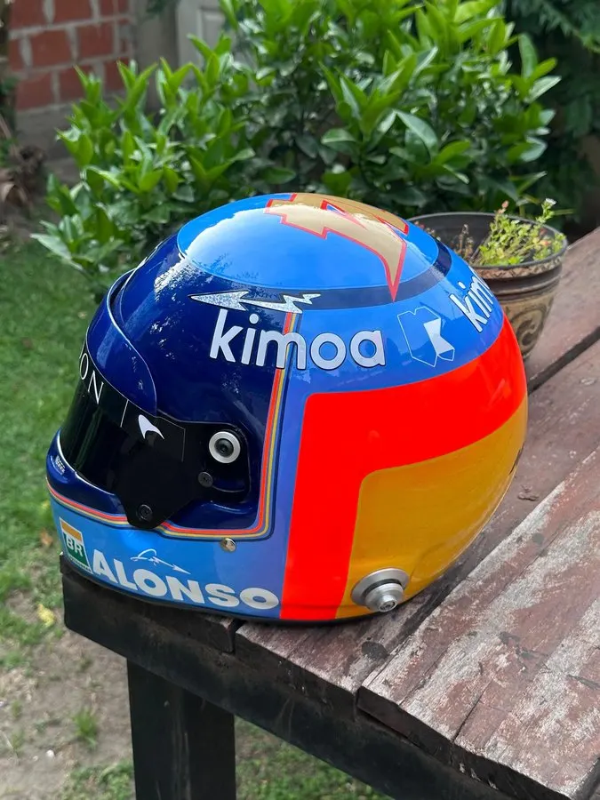 Circuit Collector Helmet — Sapphire Livery