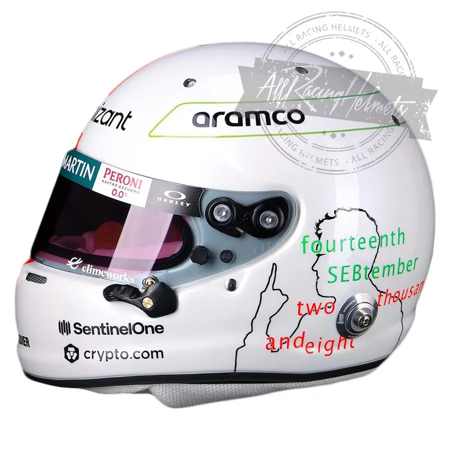 Circuit Collector Helmet — Gold Edition Livery