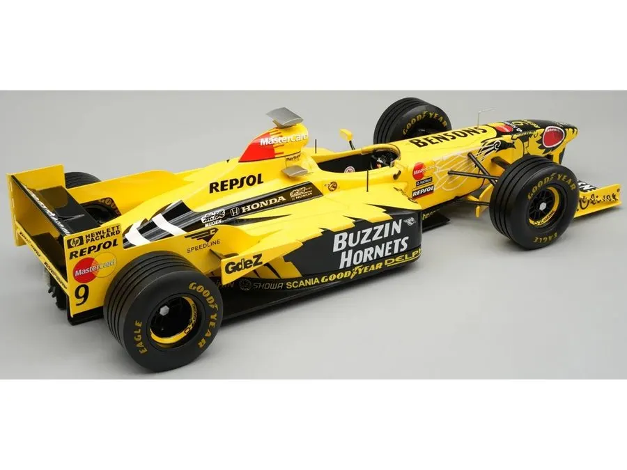 Circuit Formula Racer 1:18 Collectible — Amber · Kanzen Scale