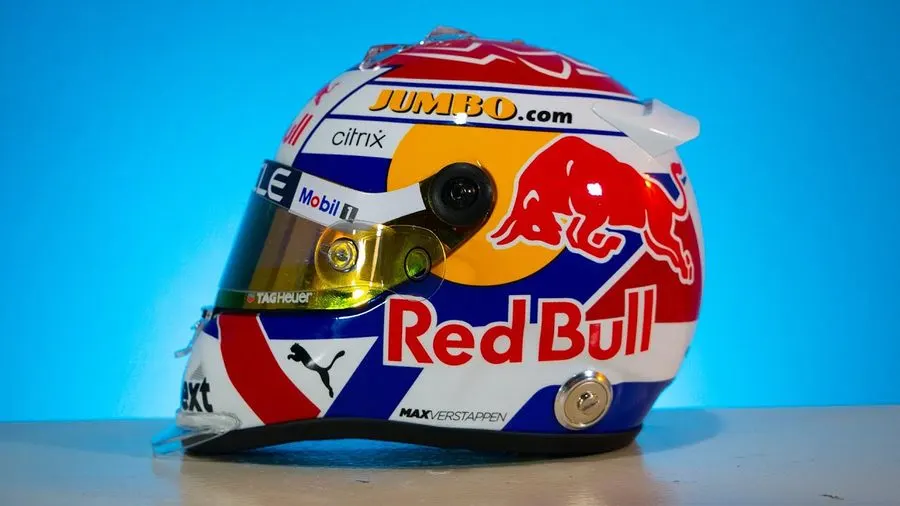 Circuit Collector Helmet — Cobalt Livery