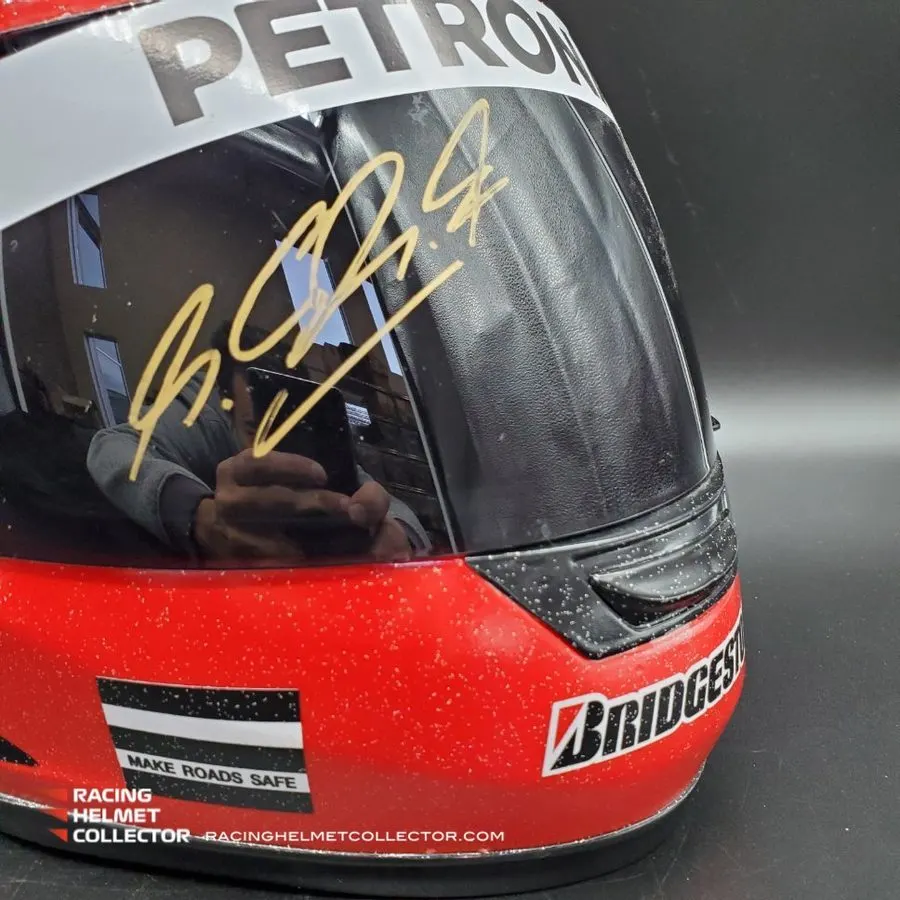 Vintage-style Collector Helmet — Racing Green Livery