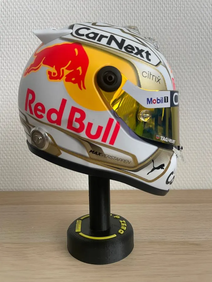 Endurance Collector Helmet — Bronze Livery