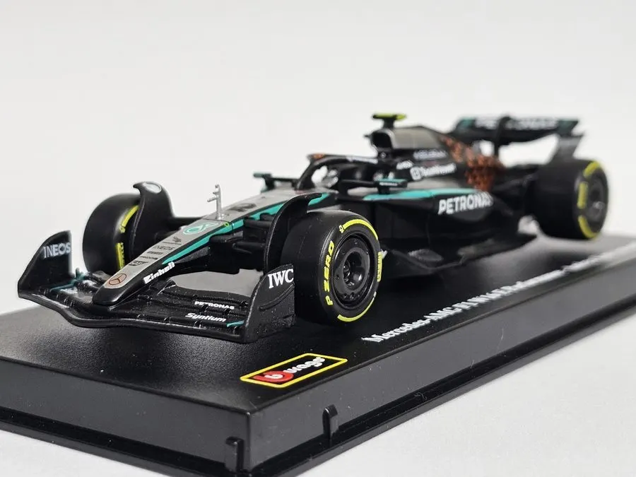 Circuit Open-Wheel 1:43 Collectible — Matte Black