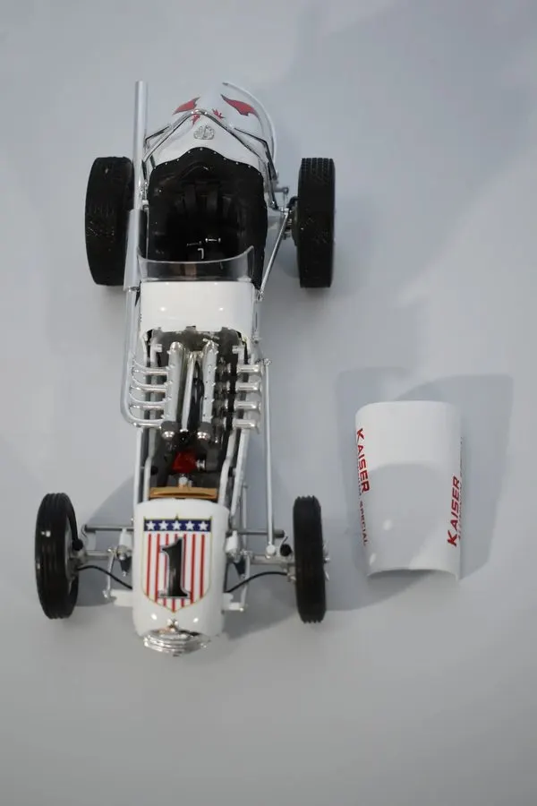 Classic Race Open-Wheel 1:43 Collectible — Sunset Orange
