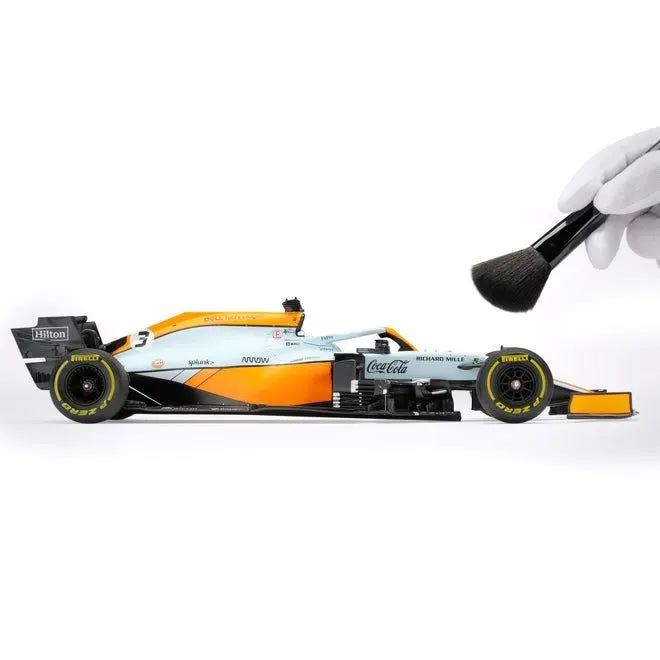 Rally Open-Wheel 1:43 Collectible — Championship White