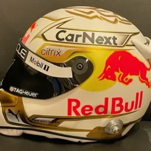 Retro Collector Helmet — Racing Green Livery