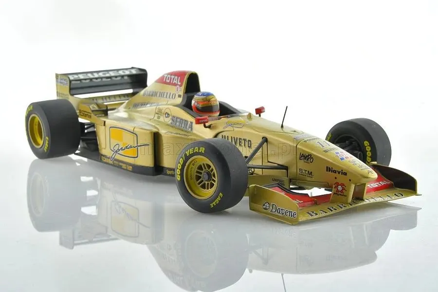Gold Edition Open-Wheel Racer 1:18 Die-Cast Model
