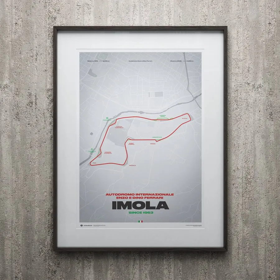 Classic Motorsport Framed Print — Onyx