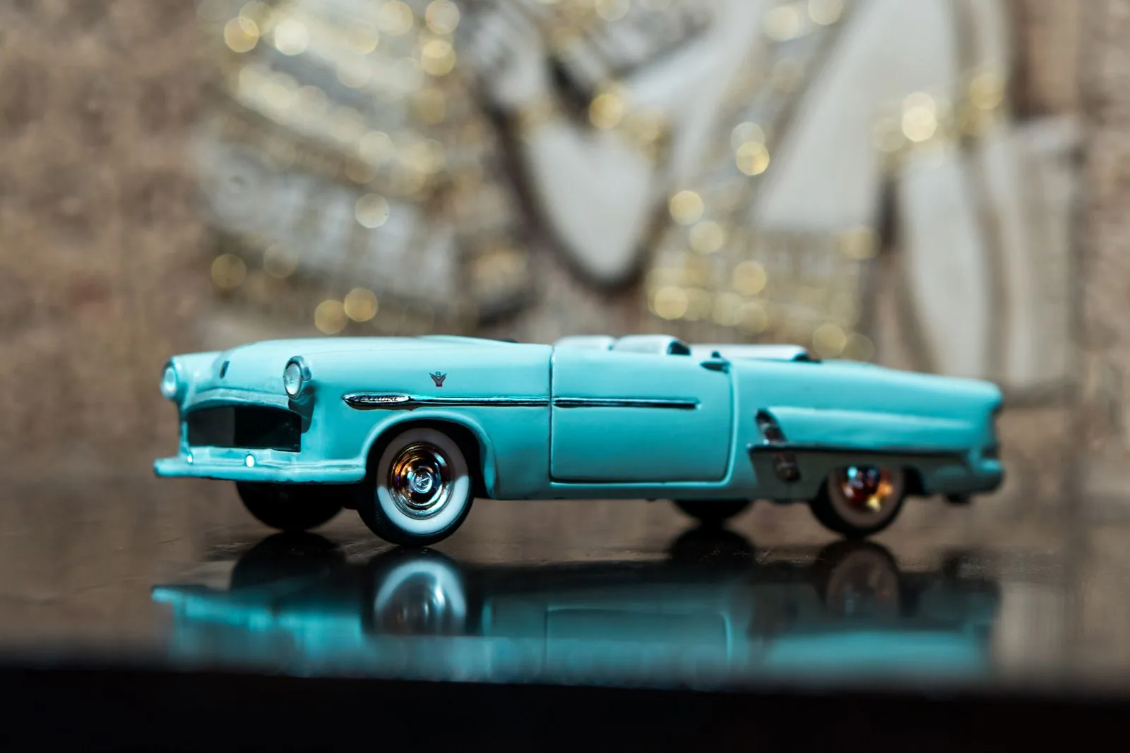 Endurance Open-Wheel 1:43 Collectible — Racing Green