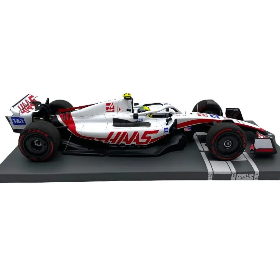 Classic Race Formula Racer 1:18 Collectible — Sapphire