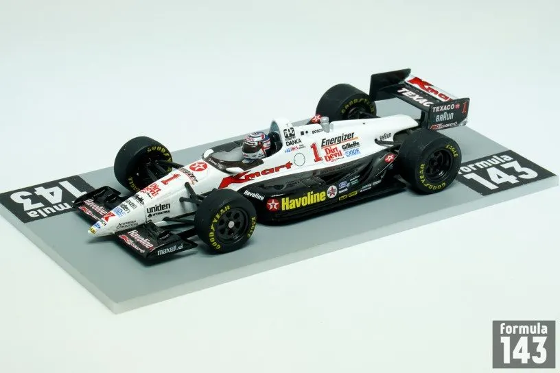 Circuit Open-Wheel 1:43 Collectible — Ivory