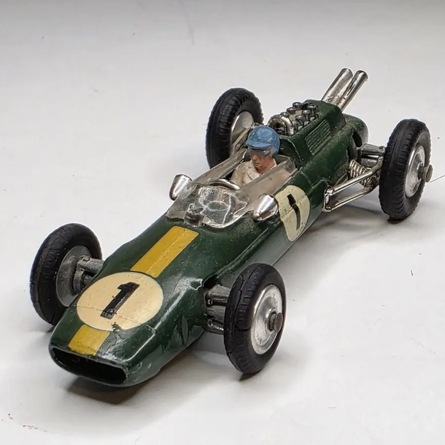 Modern Open-Wheel 1:43 Collectible — British Racing Green