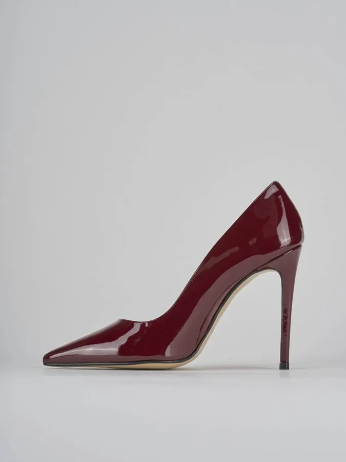 Bordeaux Glossy Pump