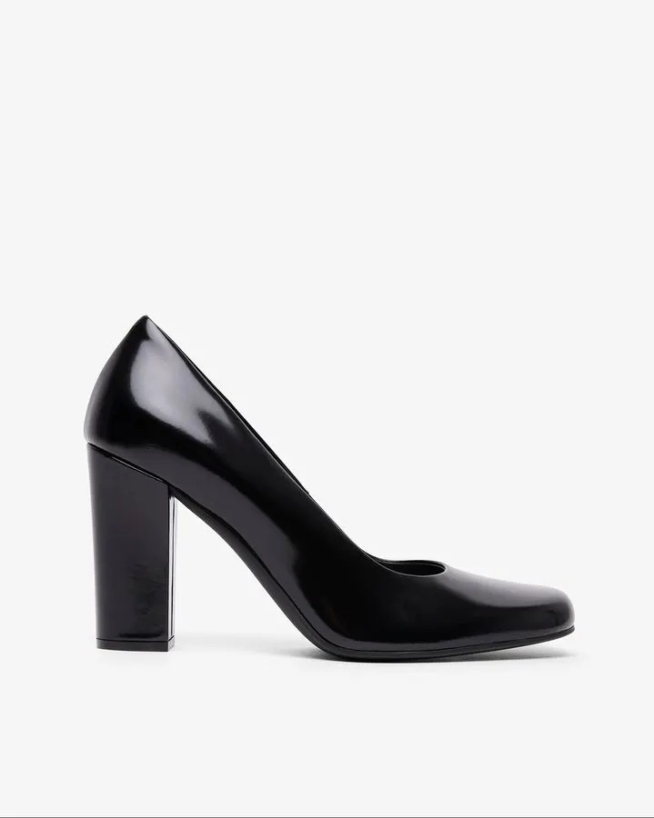 Monochrome Heel