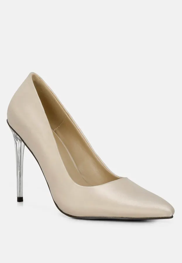 Gloss Noir Editorial Pump