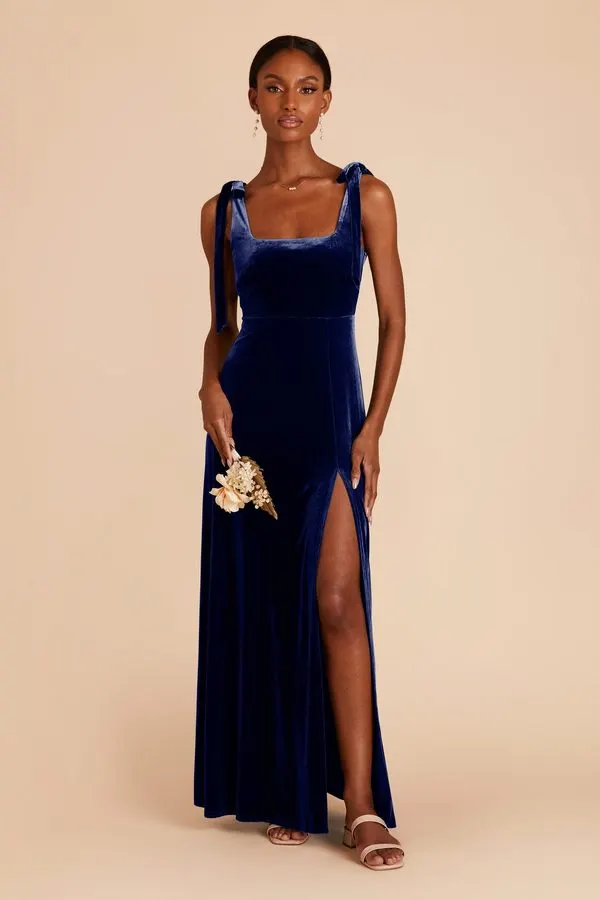 Saphir Blue Velvet Gown