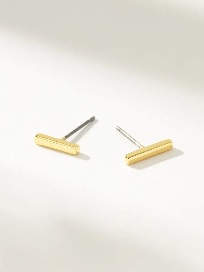 Minimal Gold Bar Studs