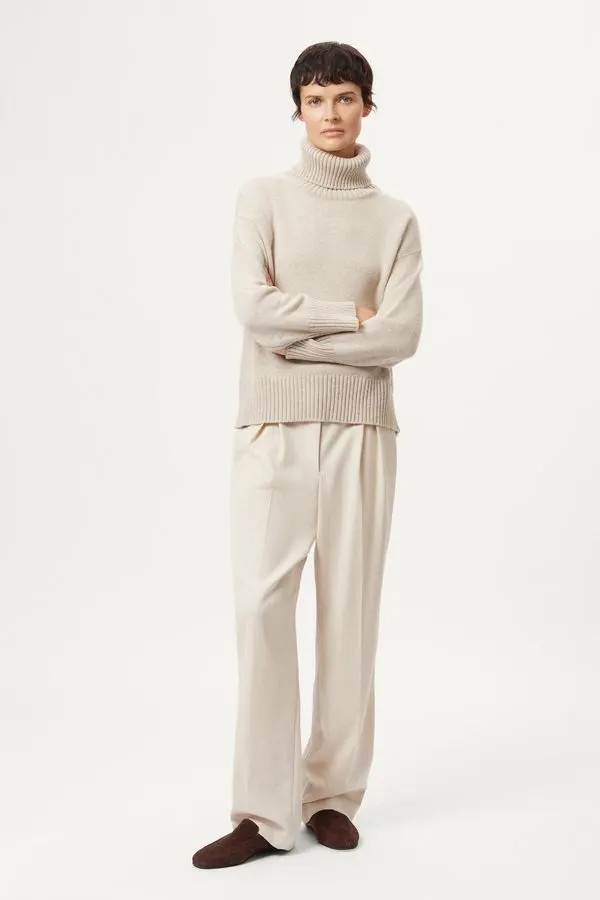 Chunky Wool Roll-Neck Sweater