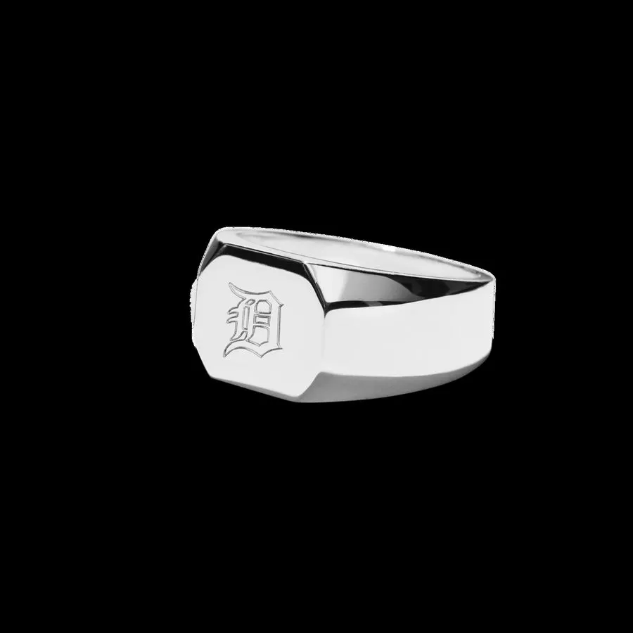 Silver Signet Ring
