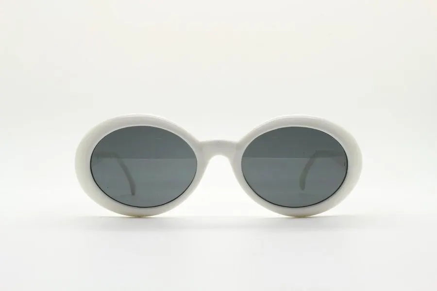 Deco Retro Round Sunglasses