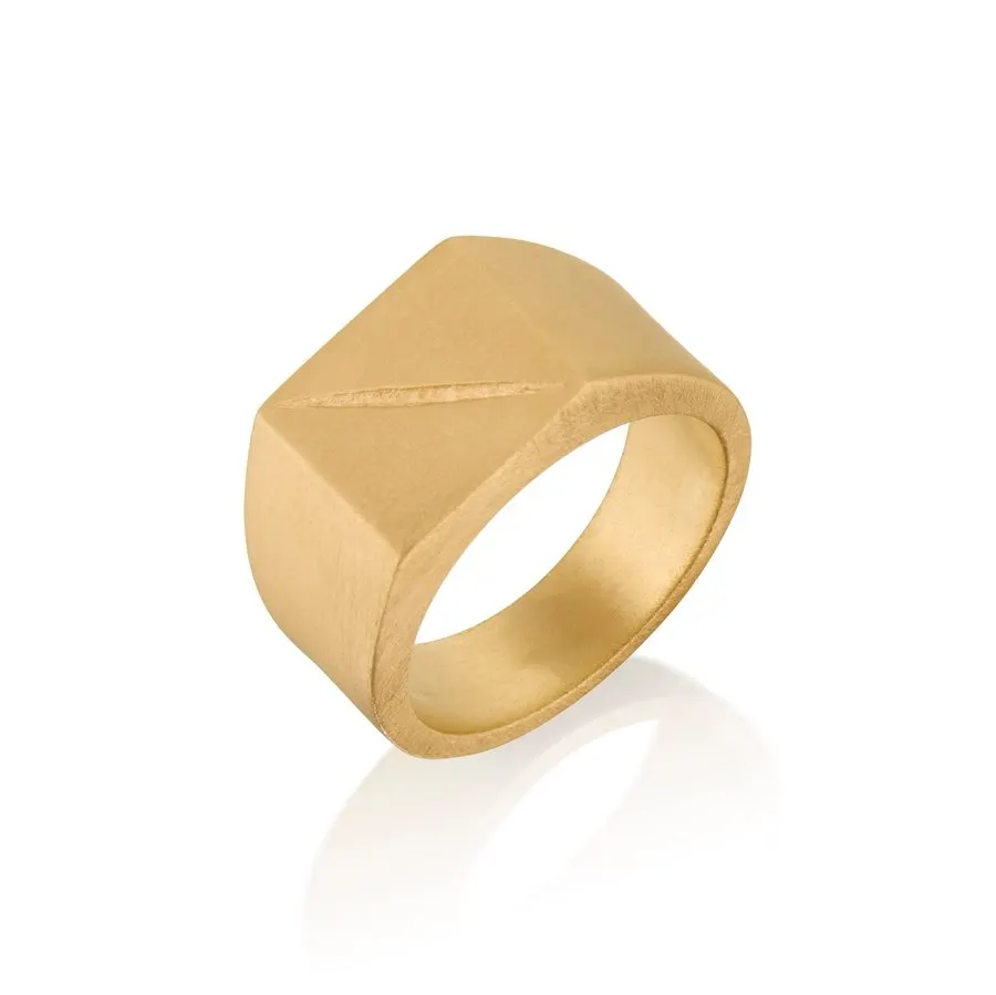 Sculpted Gold Signet Ring