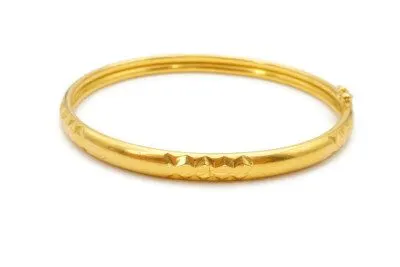 Douceur Gold Wrist Bangle