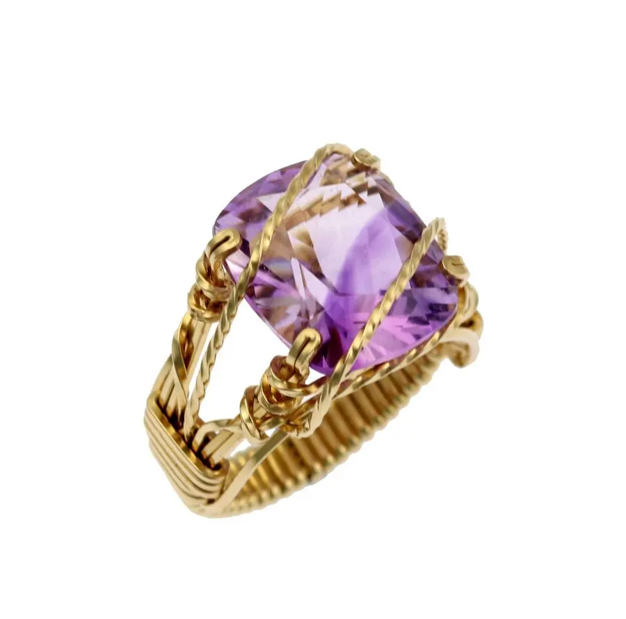 Amethyste Statement Cocktail Ring