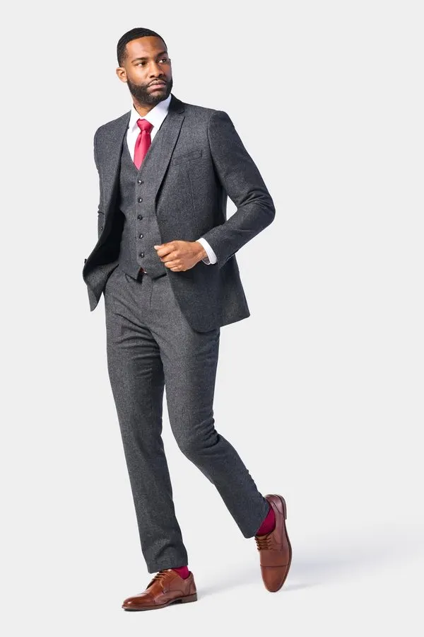 Noir Charcoal Three-Piece Suit