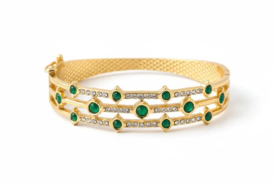 Verte Emerald Statement Bangle