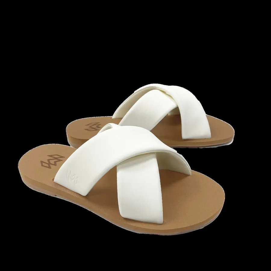 Onde Crossover Strap Sandal